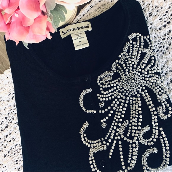 SEVENTH AVENUE BLACK KNIT CARDIGAN SWEATER WITH PEARL DESIGN - Picture 9 of 10